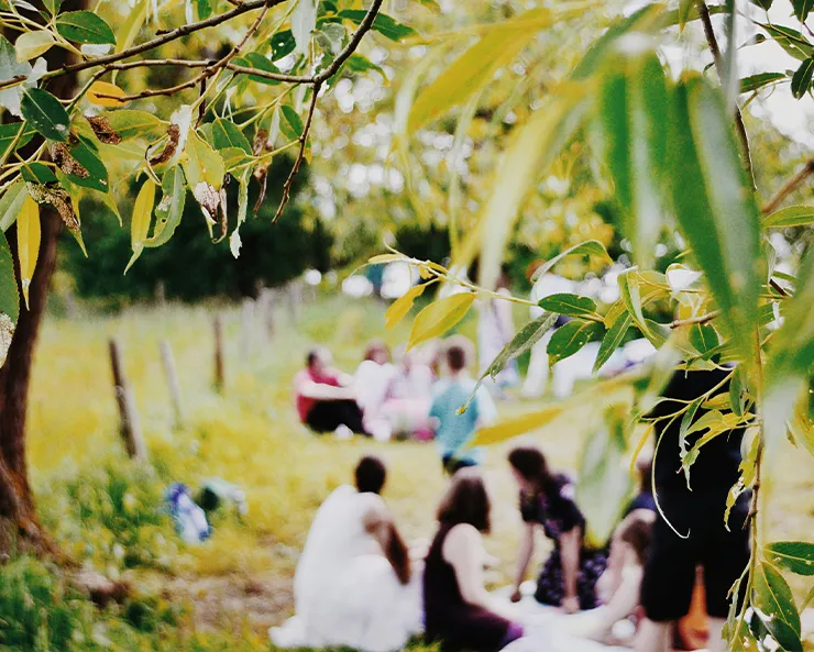 Groupe en séminaire au vert au Clos des Demoiselles, domaine nature à 2h de Paris